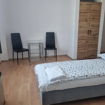 Nevada Homestay *